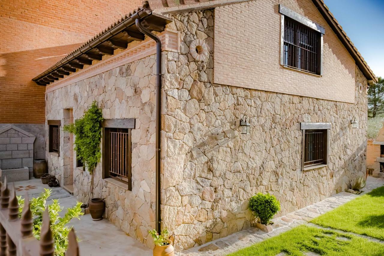 Casa Los 5 Canos Sotillo de la Adrada Exterior foto